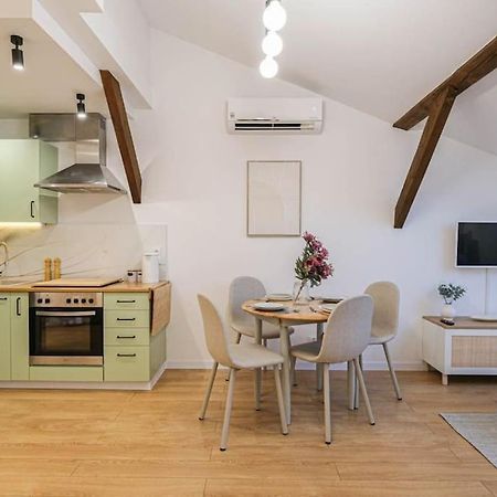 Cozy Loft Under The Wawel Sky Daire Krakow Dış mekan fotoğraf
