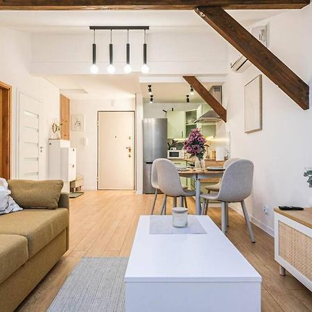 Cozy Loft Under The Wawel Sky Daire Krakow Dış mekan fotoğraf
