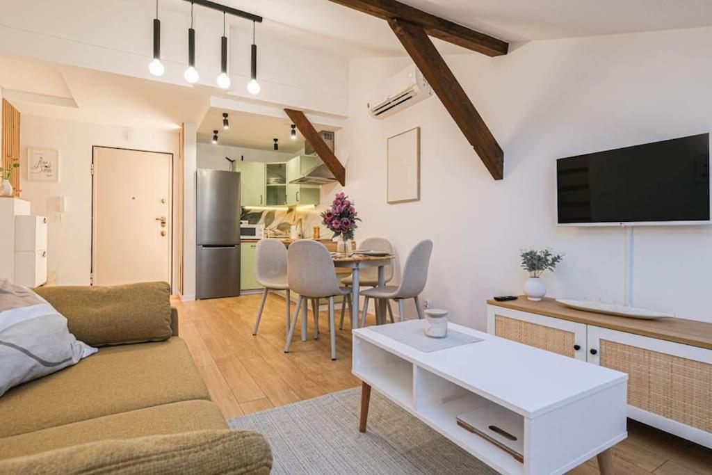 Cozy Loft Under The Wawel Sky Daire Krakow Dış mekan fotoğraf